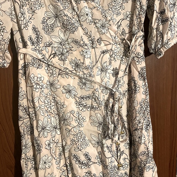 CALVIN KLEIN Petite Printed Faux-Wrap Dress Color Blossom Multi Size 6P - Picture 5 of 5